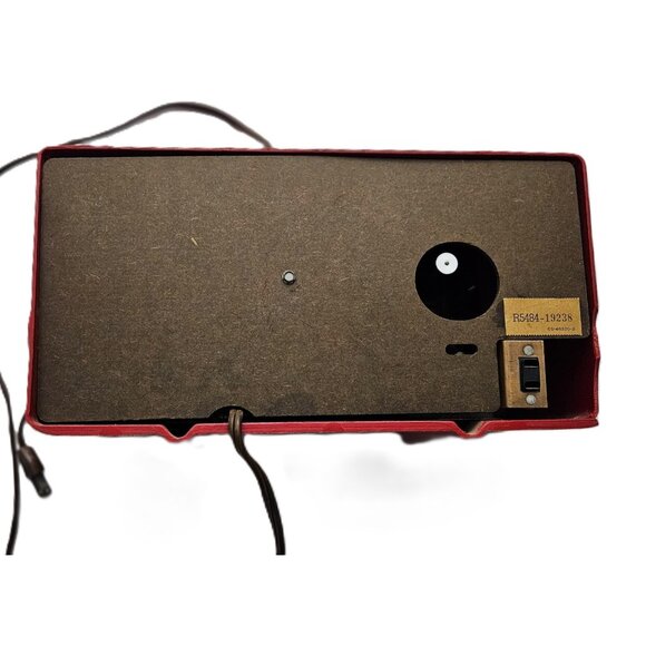 Vintage Sylvania R5485 AM Tube Clock Radio – Circa 1955 - Picture 4 of 7